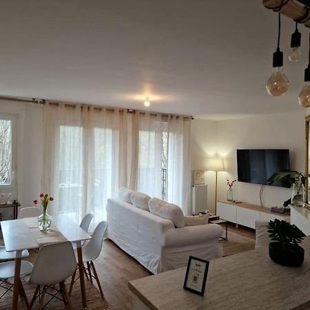 Cozy Apartment Near Paris Clamart ภายนอก รูปภาพ